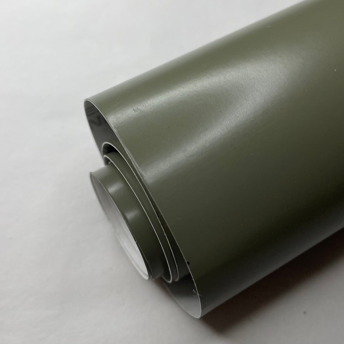 Fólie barva: Satin Khaki Green (Avery Dennison)