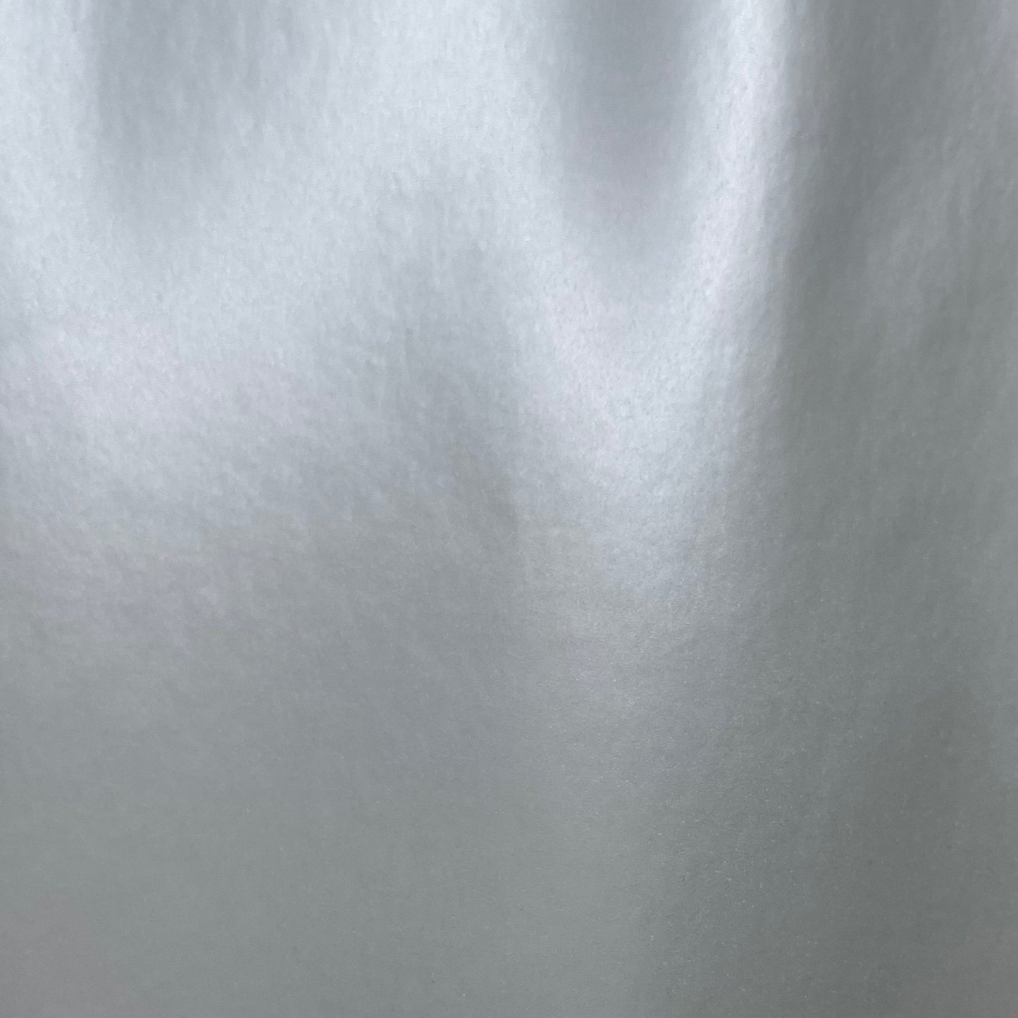 Fólie barva: Gloss Metallic Silver (Avery Denninson)