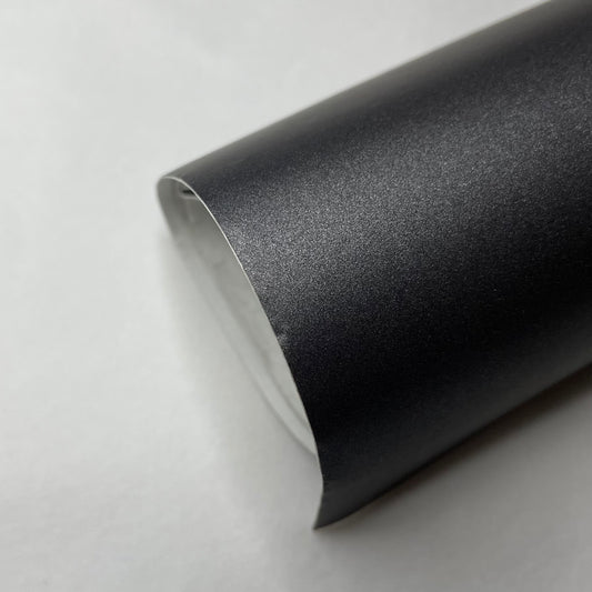 Fólie barva: Matte Metallic Charcoal (Avery Dennison)