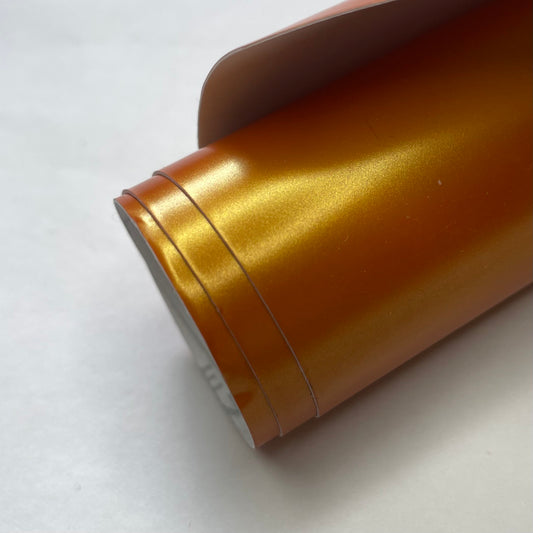 Fólie barva: Satin Mettallic Stunning Orange (Avery Denninson)